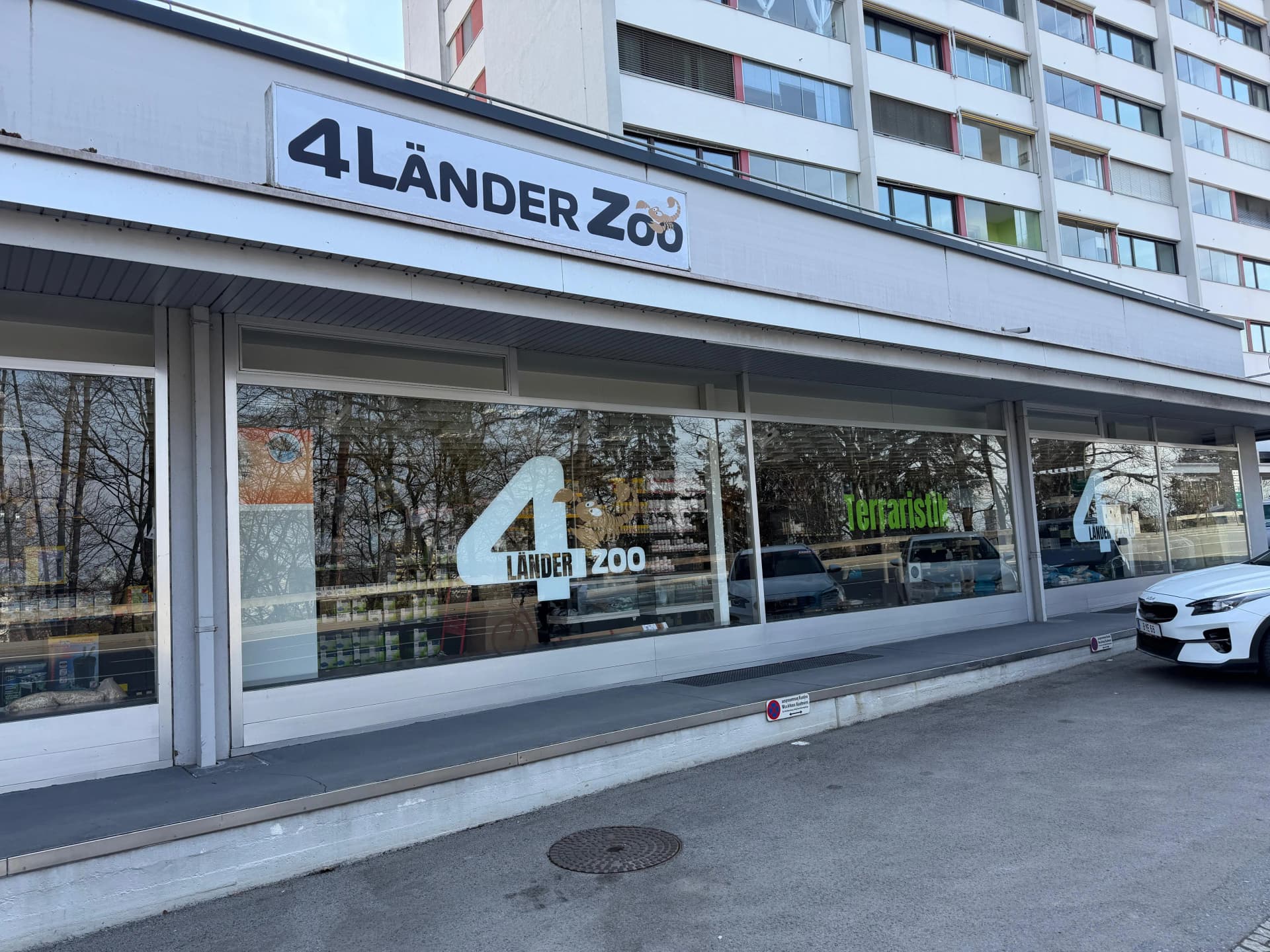 Gebäudebeschriftung