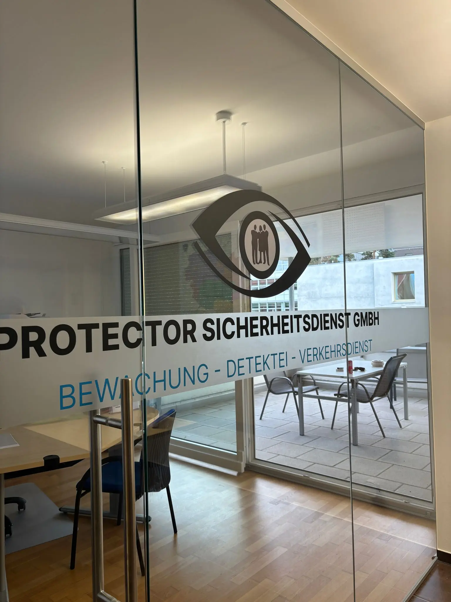 Gebäudebeschriftung